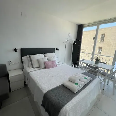 Apartamento Apartamento Con Vistas Al Mar A Metros De La Playa Carihuela Soleil Torremolinos